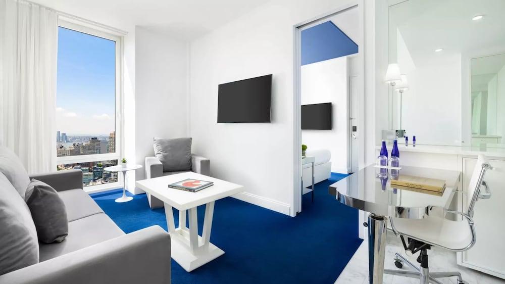 NoMo SoHo Room Type - Suite, 1 Queen Bed with Sofa bed
