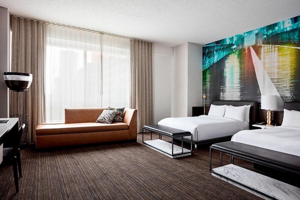 New York Marriott at the Brooklyn Bridge Room Type - Executive Room, 2 Double Beds