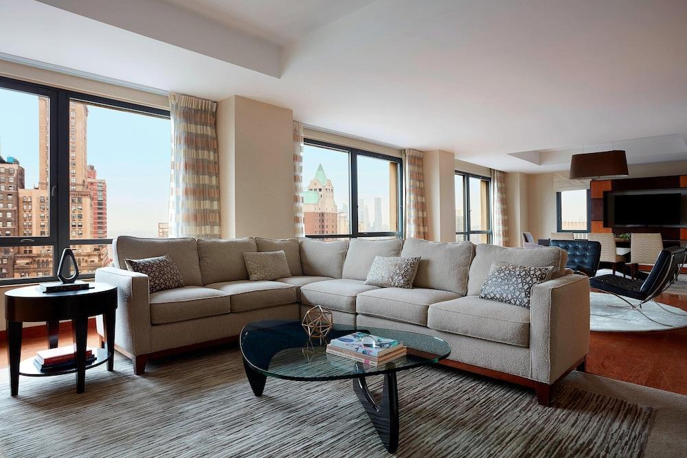 New York Marriott at the Brooklyn Bridge Room Type - Presidential Suite, 1 King Bed with Sofa bed New York Marriott at the Brooklyn Bridge Room Type - Presidential Suite, 1 King Bed with Sofa bed