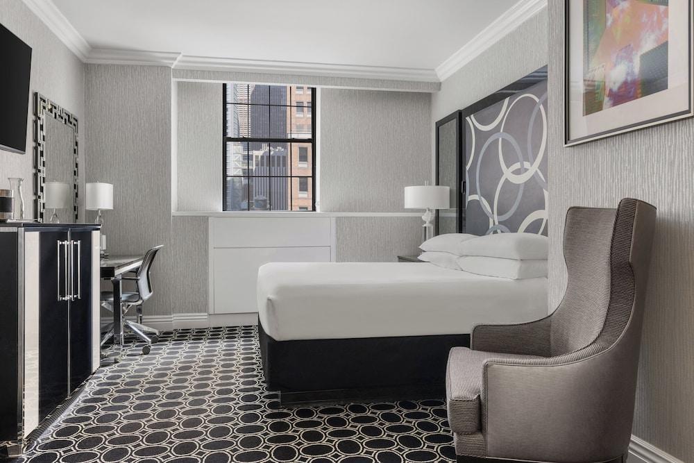 The Muse New York Room Type - Deluxe Room, 1 King Bed