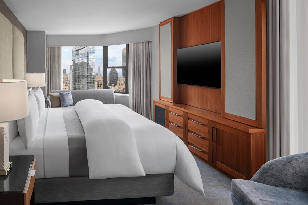 The Westin New York Grand Central - Tap to explore photos