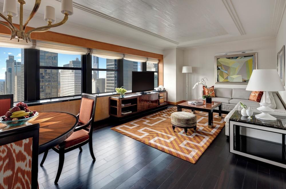 Lotte New York Palace Room Type - Suite, 1 Bedroom (Towers, King)