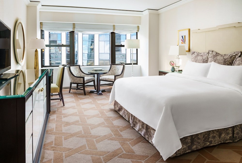 Lotte New York Palace Room Type - Superior Room, 1 King Bed