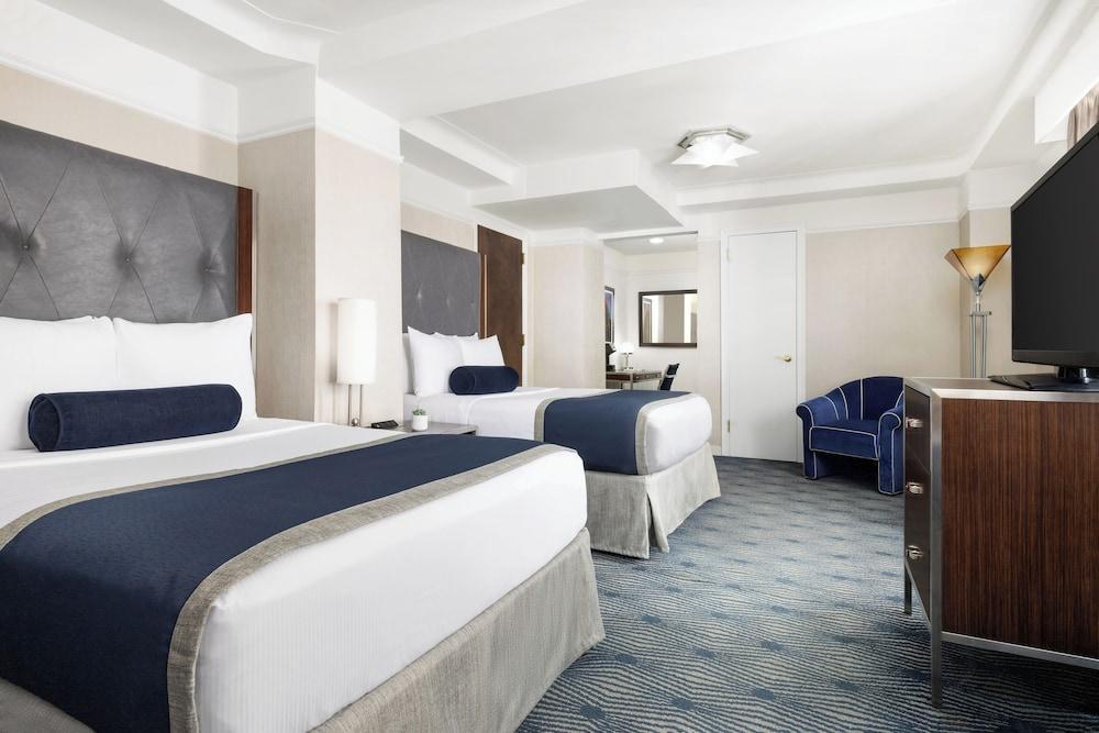 The New Yorker Hotel Room Type - Executive Room 2 Double Beds