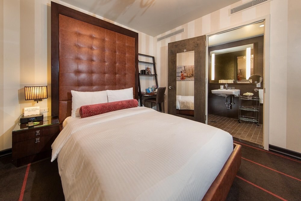 Sanctuary Hotel New York Room Type - Standard Room
