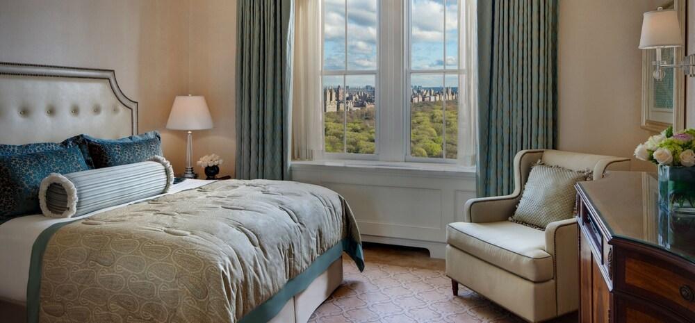 The Pierre, A Taj Hotel, New York Room Type - Signature Room, 1 King Bed, Park View