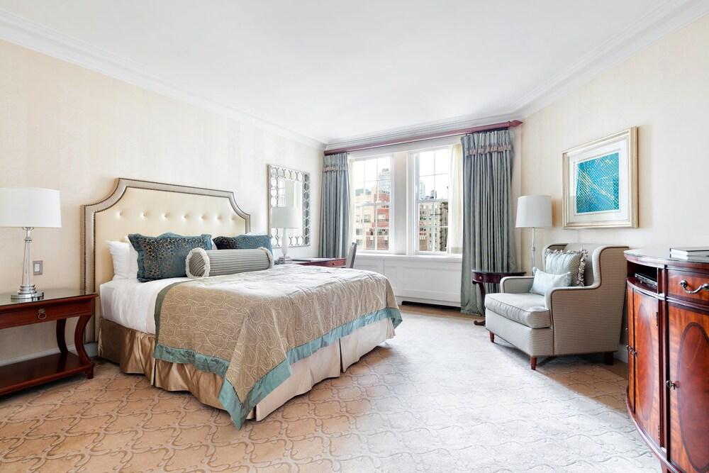 The Pierre, A Taj Hotel, New York Room Type - Deluxe Room King Bed