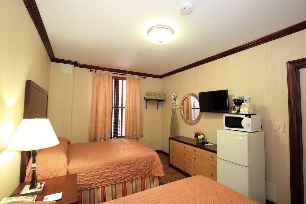 Radio City Apartments Room Type - Studio, 2 Double Beds