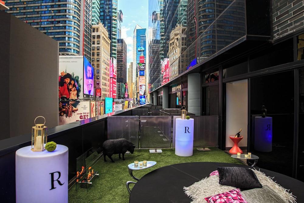 Renaissance New York Times Square Hotel by Marriott - Tap to explore photos