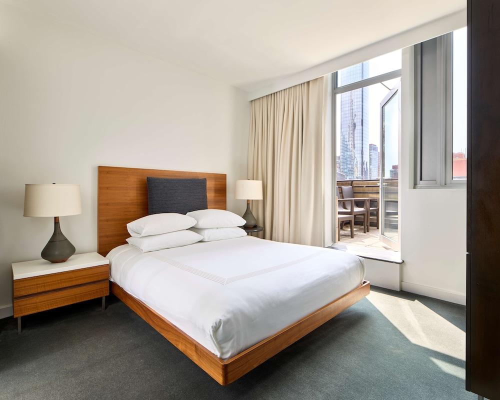 Smyth Tribeca Room Type - Deluxe Room, 1 Queen Bed, Terrace Smyth Tribeca Room Type - Deluxe Room, 1 Queen Bed, Terrace