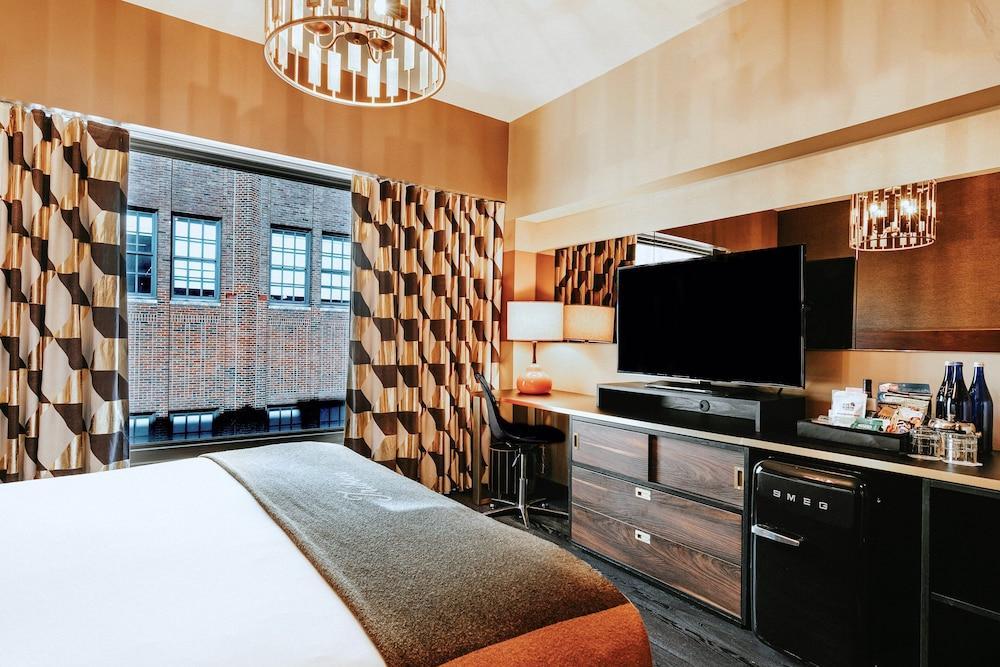 Roxy Hotel New York Room Type - Standard Room, 1 King Bed (Roxy King)