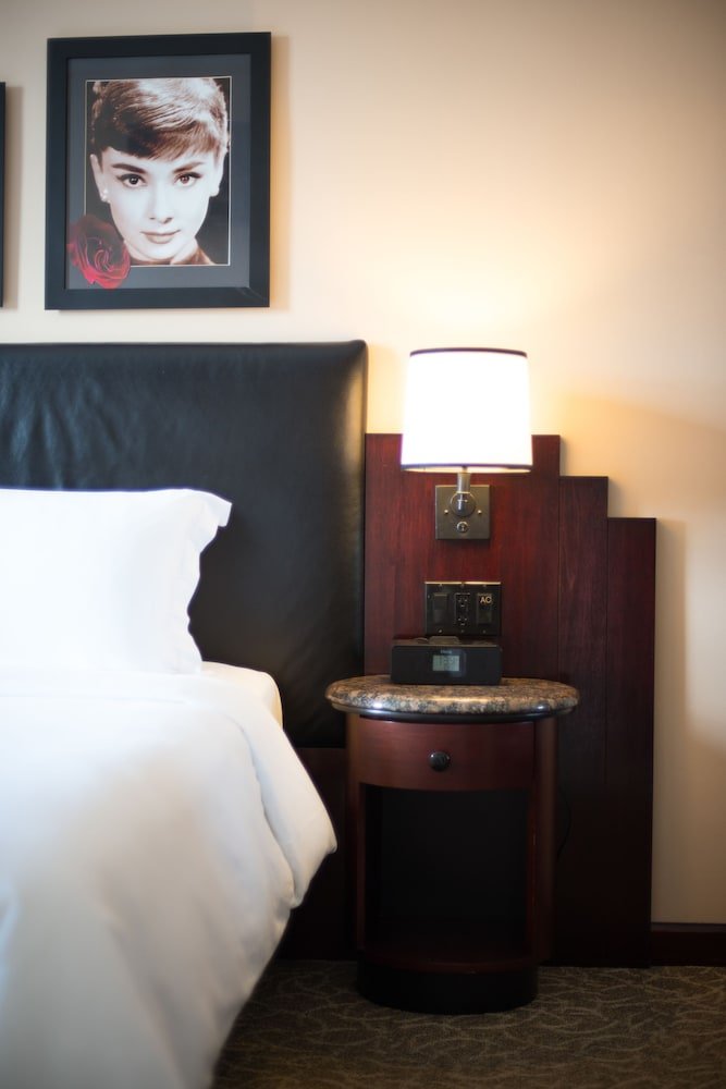 Washington Square Hotel Room Type - Superior Room, 1 Queen Bed