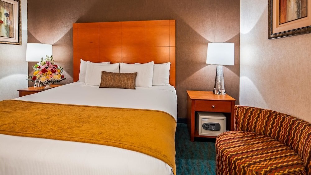 Best Western JFK Airport Hotel - Tap to explore photos