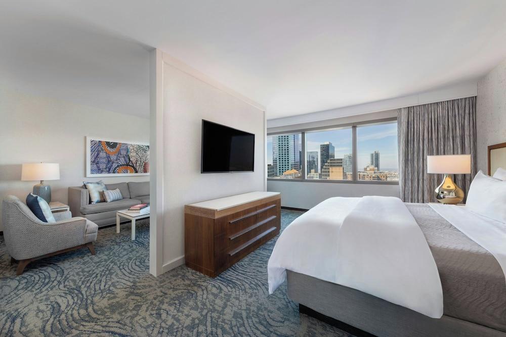 The Westin New York at Times Square Room Type - Junior Suite, 1 King Bed with Sofa bed (View)