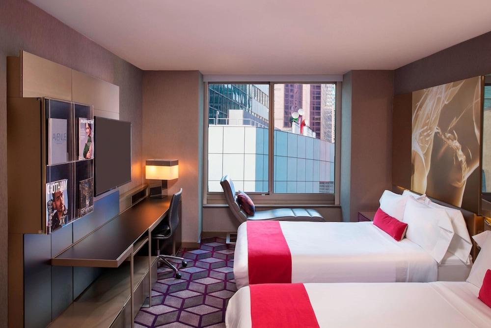 W New York - Times Square by Marriott Room Type - Room, 2 Double Beds (Mobility/Hearing Accessible, Tub)