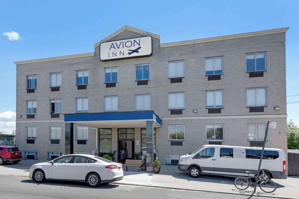 Avion Inn Near LGA Airport, Ascend Hotel Collection - Tap to explore photos