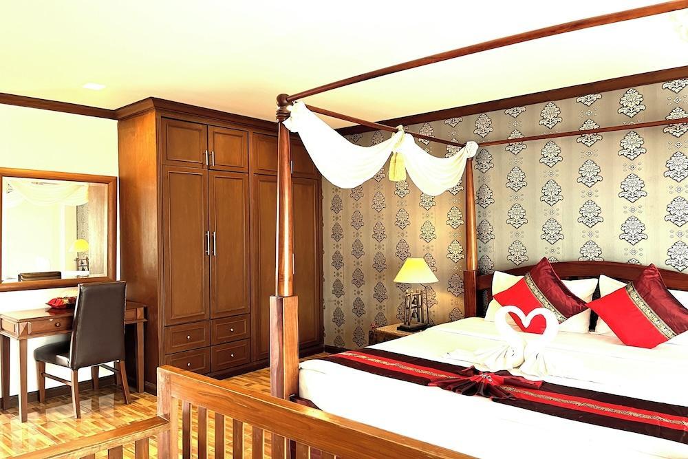Aiyaree Place Hotel Room Type - Junior Suite Room Aiyaree Place Hotel Room Type - Junior Suite Room