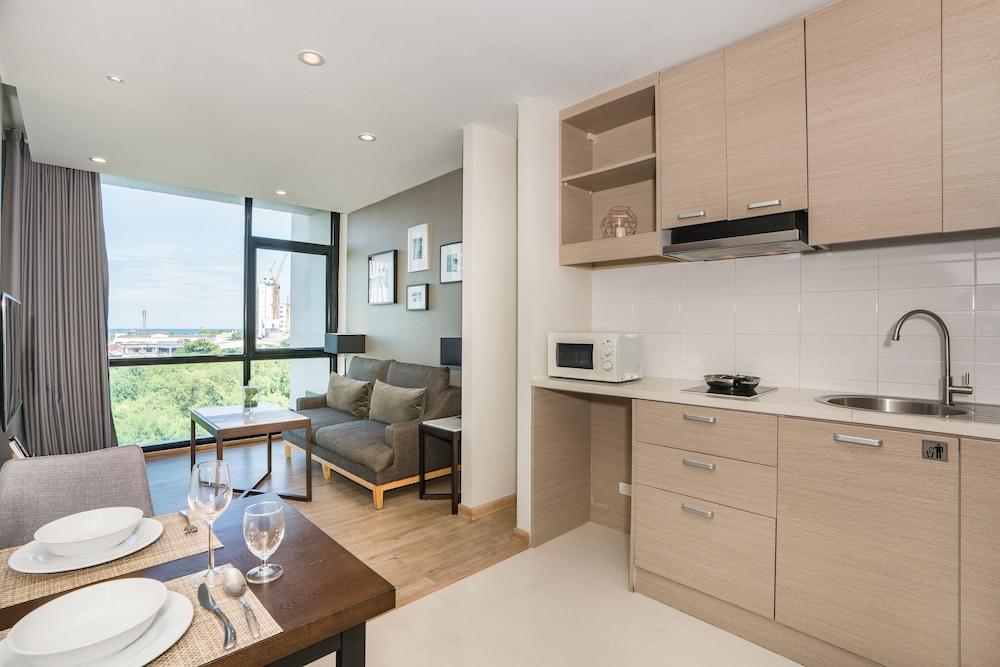 Altera Hotel and Residence Room Type - Grand Suite Pool View Room Double Bed With kitchenette Altera Hotel and Residence Room Type - Grand Suite Pool View Room Double Bed With kitchenette