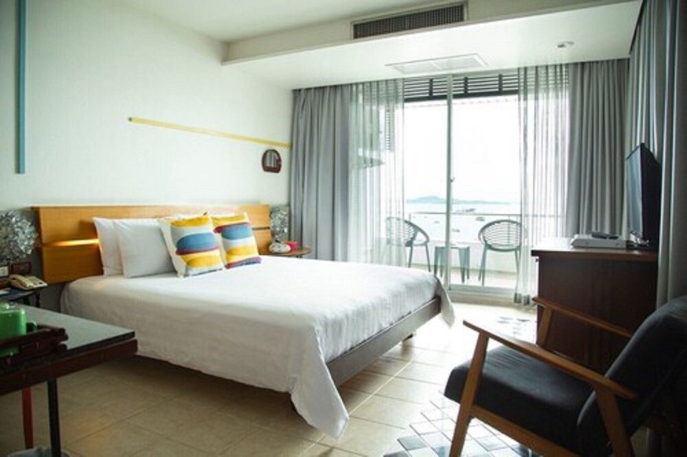 Baboona Beachfront Living Room Type - Deluxe Room, 1 Double Bed, Sea View