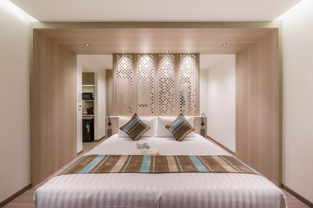 Fifth Jomtien Pattaya Room Type - Jacuzzi Suite Queen New Building Fifth Jomtien Pattaya Room Type - Jacuzzi Suite Queen New Building