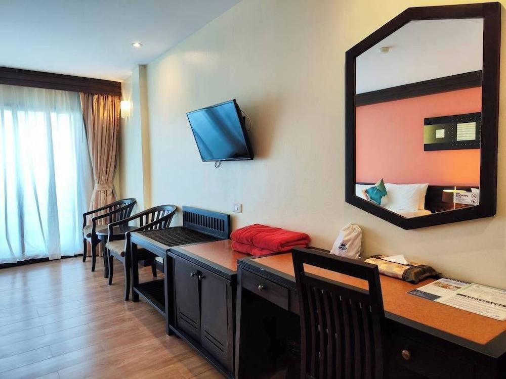Grand Jomtien Palace Room Type - Top Superior Family 2 Queen Grand Jomtien Palace Room Type - Top Superior Family 2 Queen