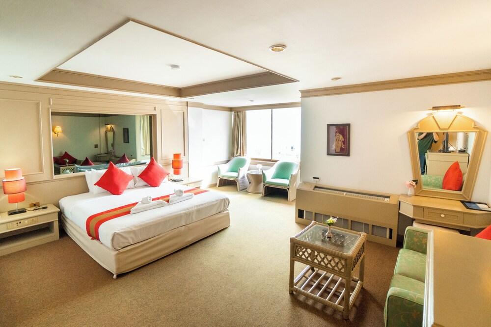 Mountain Beach Resort & Convention Center Room Type - Deluxe Room