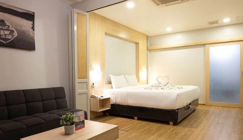 Basaya Beach Hotel and Resort Room Type - Deluxe