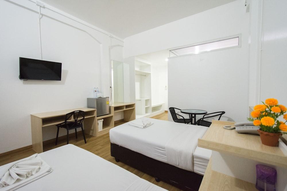 Basaya Beach Hotel and Resort Room Type - New Standard