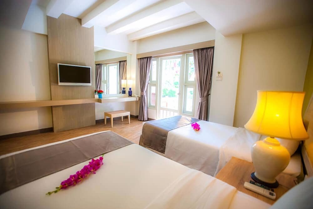 Natural Park Resort Room Type - Family Suite (4 Bedrooms Villa)
