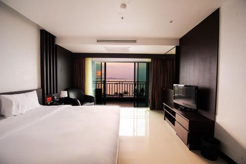 Hotel Selection Pattaya - Tap to explore photos