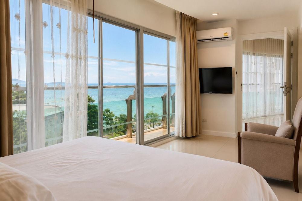 Royal Beach View Hotel Pattaya Room Type - Two Bedroom Panoramic Suite Seaview Royal Beach View Hotel Pattaya Room Type - Two Bedroom Panoramic Suite Seaview