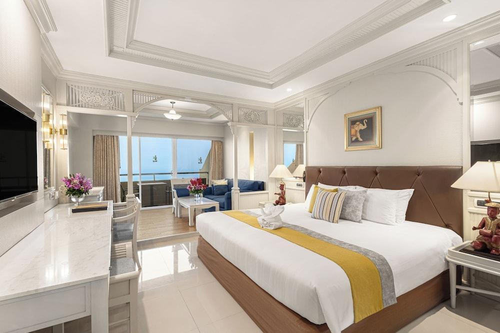 Royal Cliff Beach Hotel Pattaya Room Type - Mini Suite Plus Sun Rise King Bed