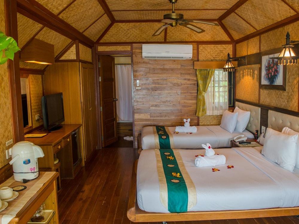 Sunset Village Beach Resort Room Type - Beach Superior
