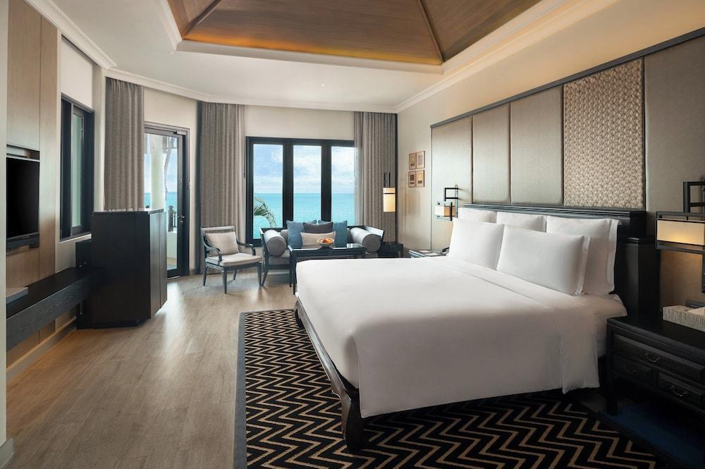InterContinental Pattaya Resort  - Tap to explore photos
