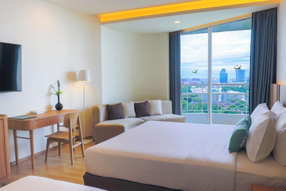 Long Beach Garden Hotel & Pavilions Room Type - Deluxe Ocean View