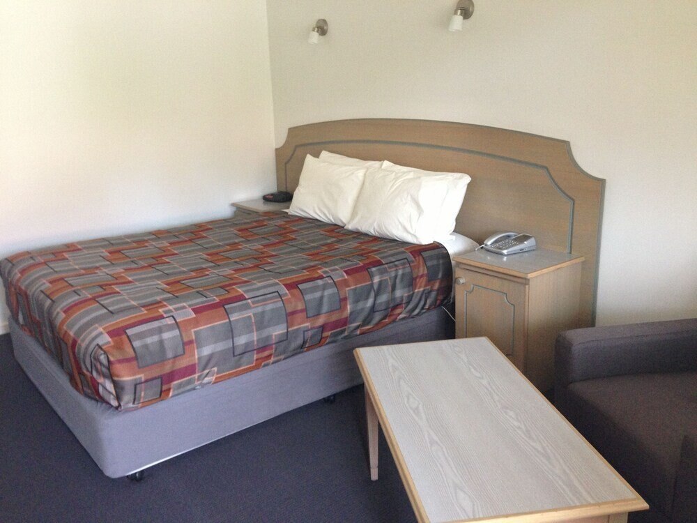 Nunawading Motor Inn Room Type - Standard Queen Room