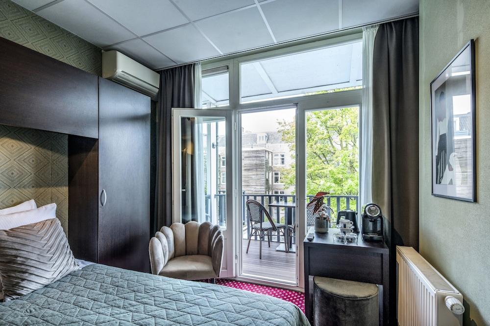 Atlantis Hotel Amsterdam Room Type - Superior Double Room, 1 Queen Bed, Balcony Atlantis Hotel Amsterdam Room Type - Superior Double Room, 1 Queen Bed, Balcony