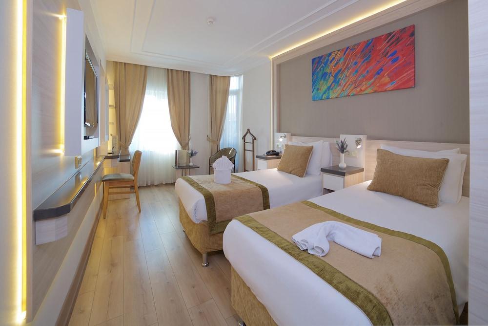 Bulvar Palas Old City Hotel Room Type - Double or Twin Room Bulvar Palas Old City Hotel Room Type - Double or Twin Room