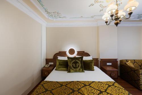 Seven Hills Hotel - Special Category - Tap to explore photos
