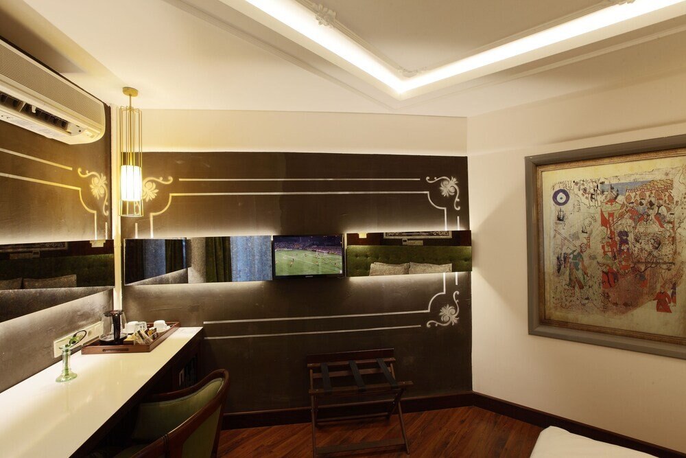 Niles Hotel Istanbul Special Class Istanbul Price Address Reviews