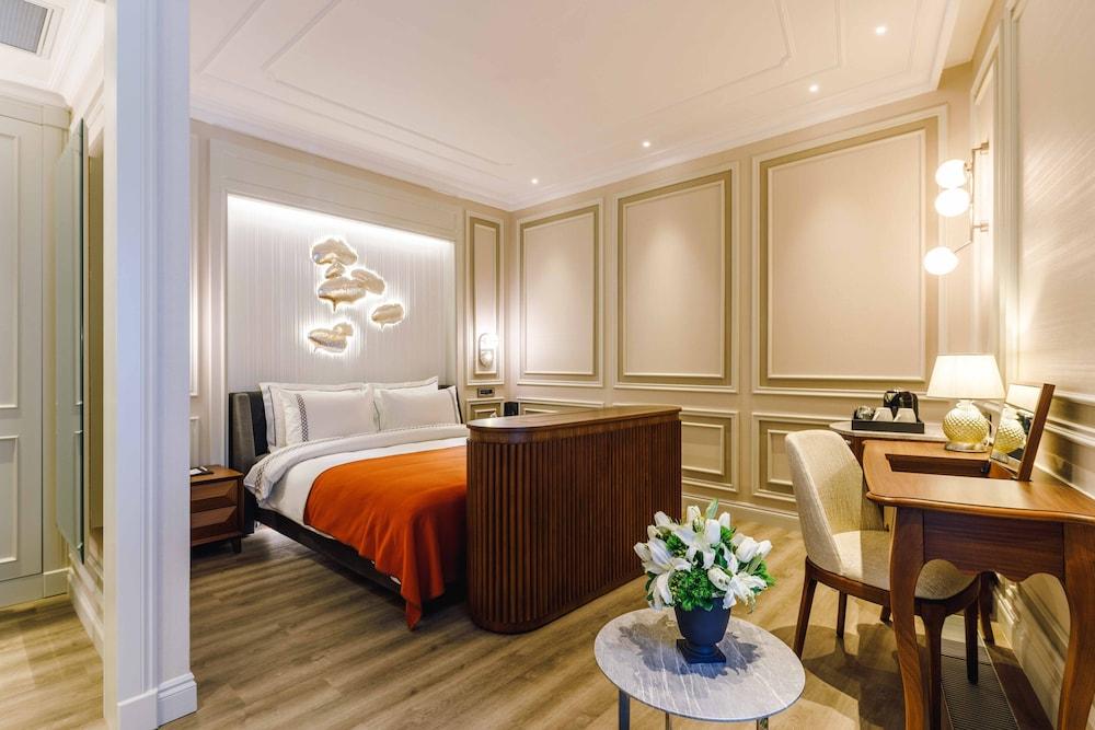 Amiral Palace Hotel Boutique Class Room Type - Deluxe King Room