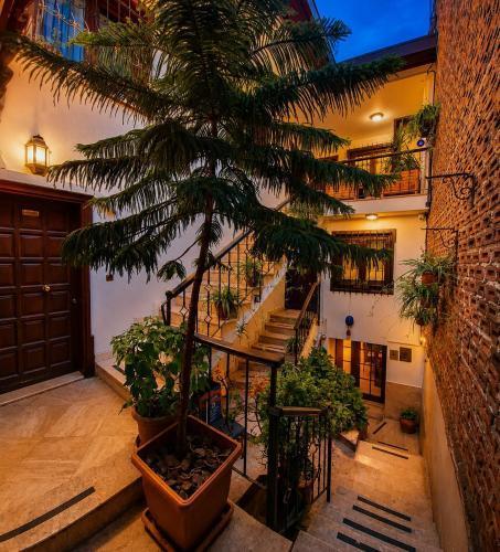 Villa Sphendone Suites - Tap to explore photos