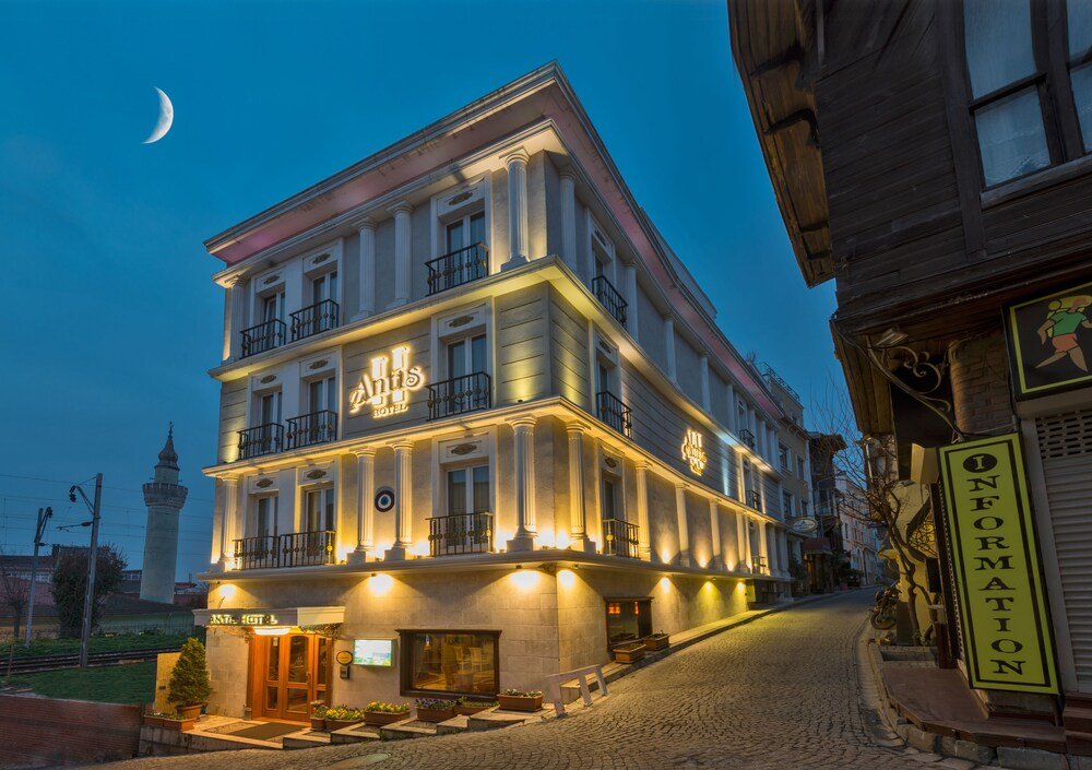 Antis Hotel - Special Class - Tap to explore photos