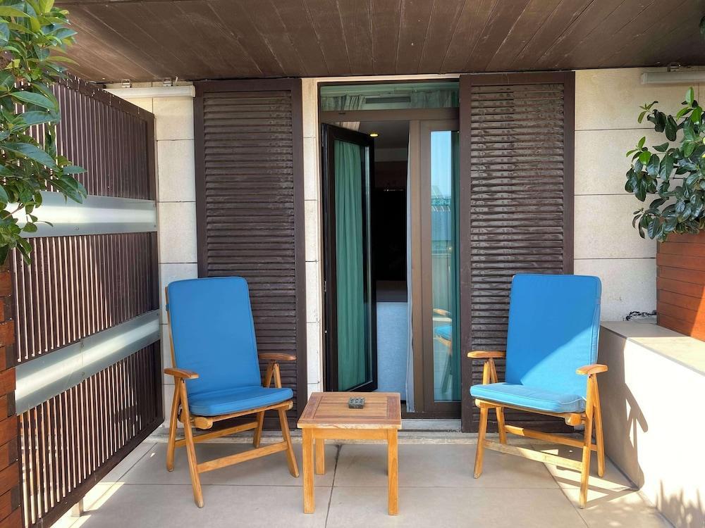 Doubletree By Hilton Istanbul Old Town Room Type - KING SUITE WITH TERRACE