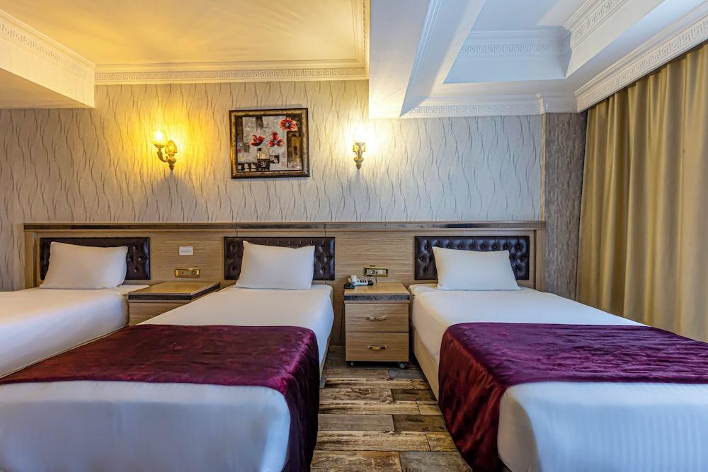 Marmaray Hotel Room Type - Economy Quadruple Room