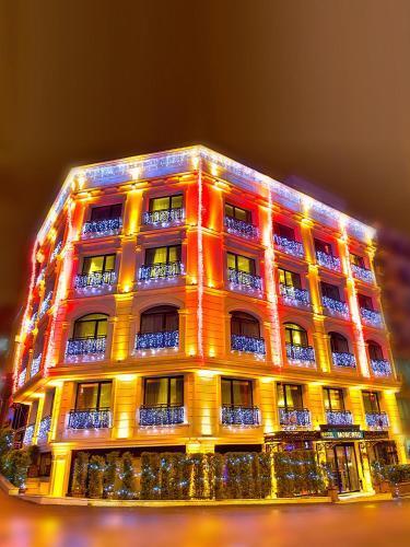 Hotel Momento - Special Class - Tap to explore photos