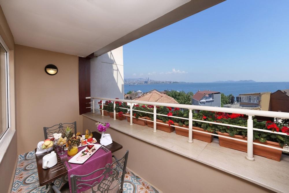 Almina Hotel Special Class Room Type - Family Room, Sea View