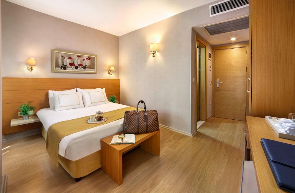 Almina Hotel Special Class Room Type - Standard Double or Twin Room