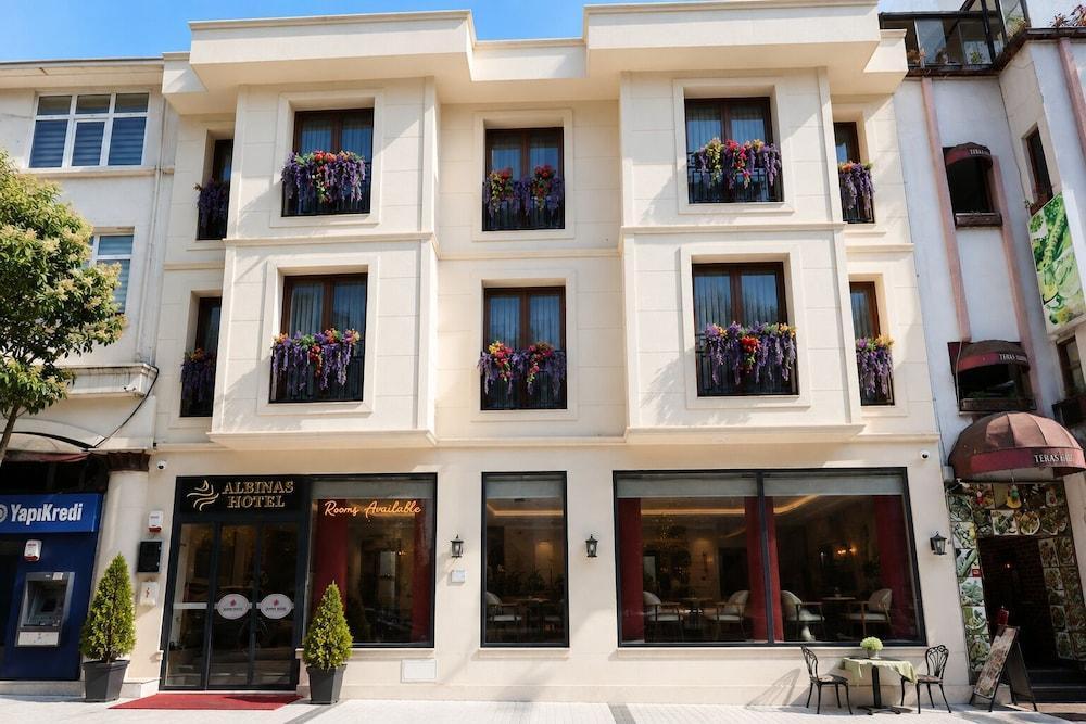 Albinas Hotel Old City - Tap to explore photos