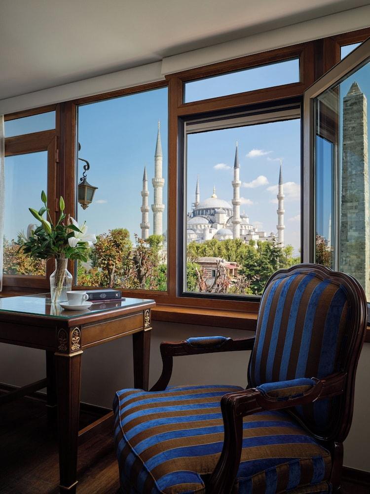 Alzer Hotel Special Class Room Type - Presidential Suite